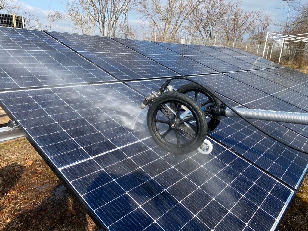 OQS Solarreinigung